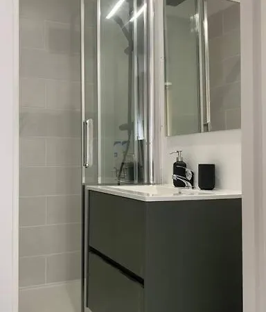 Le Charvet, Cosy En Plein Coeur De *